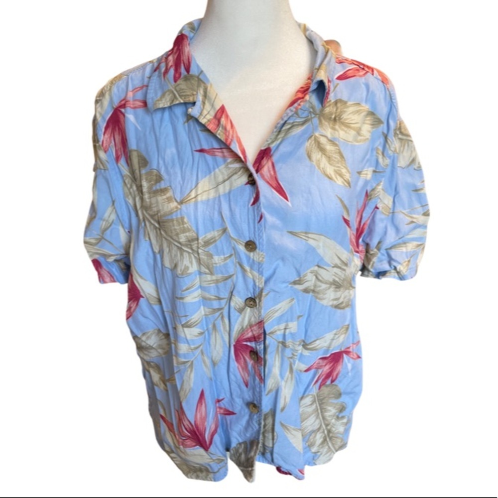 Vintage Gloria Vanderbilt tropical button up with wooden buttons detail XL